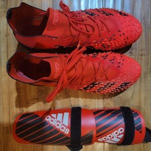 Combo Adidas-Predator Freak .1 F cleats